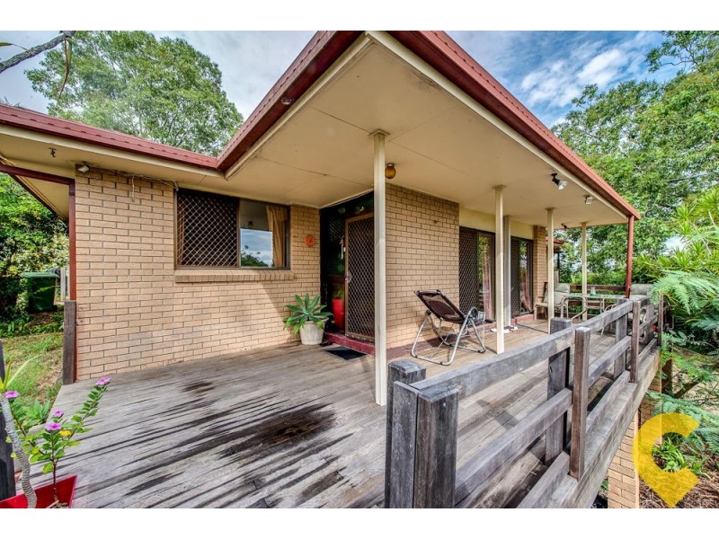100 Johnston Road, Bellbird Park QLD 4300