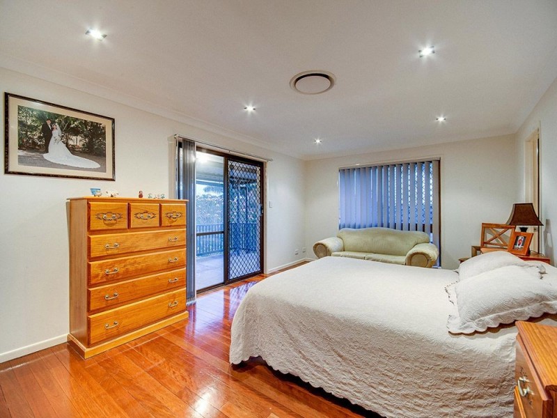 106 Wilgarning Street, Stafford Heights QLD 4053