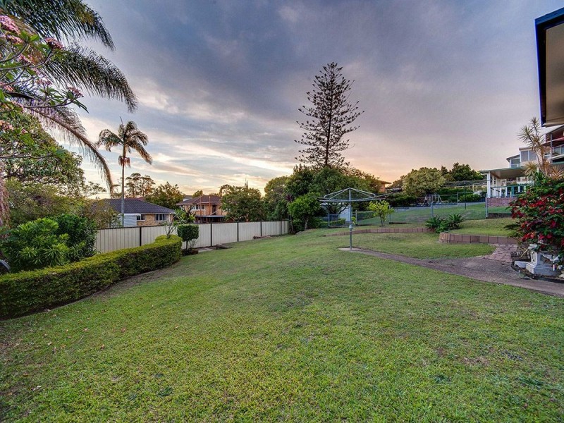 106 Wilgarning Street, Stafford Heights QLD 4053