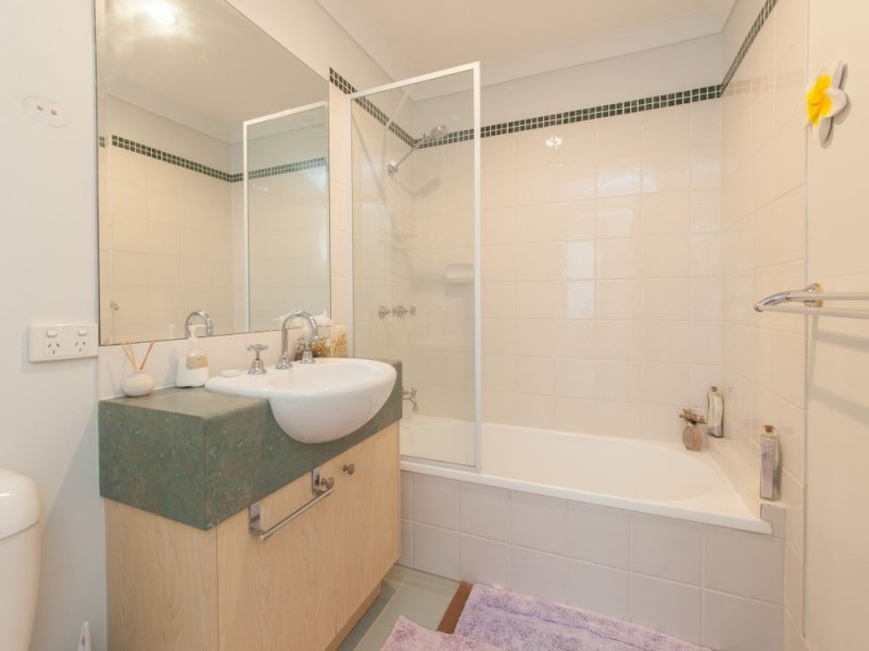 90/37 Dasyure Place, Wynnum West QLD 4178