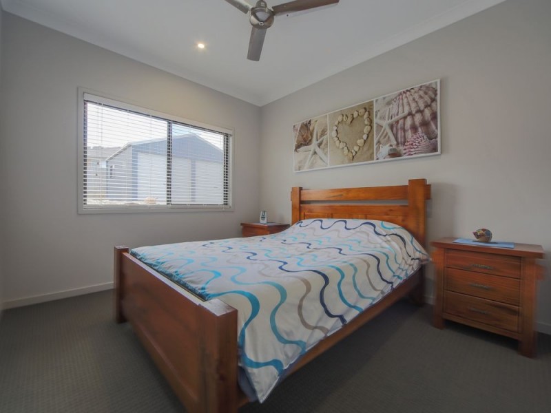 18 Warrandyte Street, Upper Coomera QLD 4209