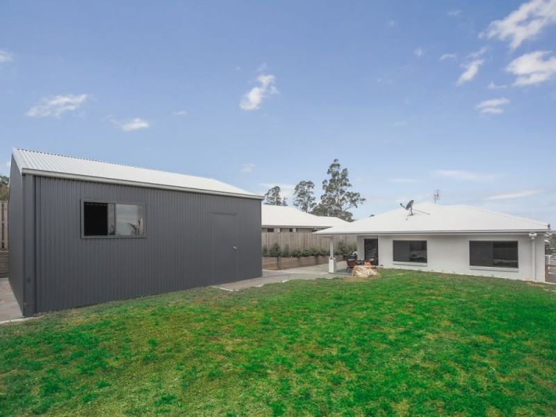 18 Warrandyte Street, Upper Coomera QLD 4209