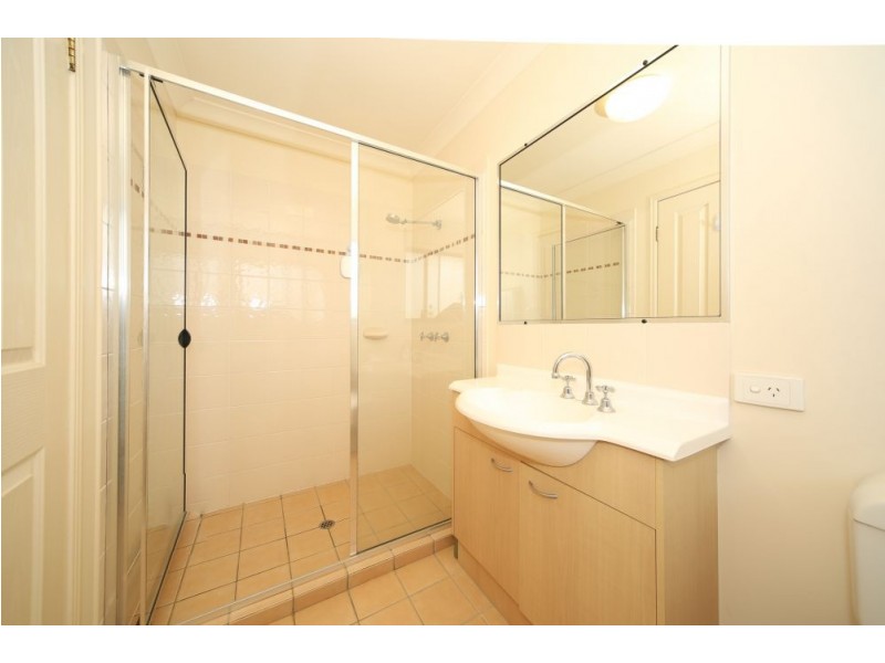 26/2 Tuition Street, Upper Coomera QLD 4209