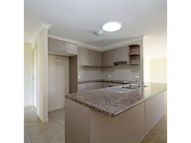 2/21 Lloyd Street, Caboolture QLD 4510