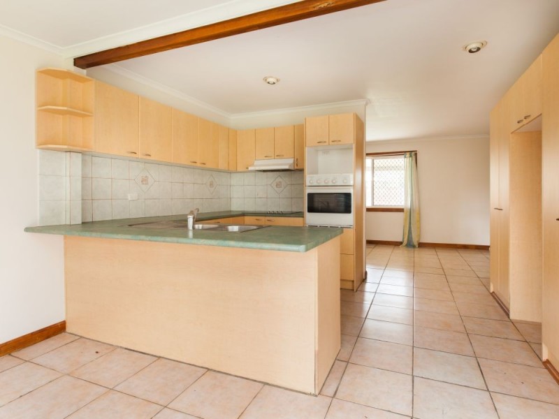 53 Anchusa St, Kingston QLD 4114