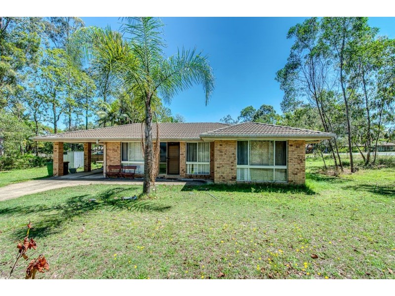 4 Steven Street, Camira QLD 4300