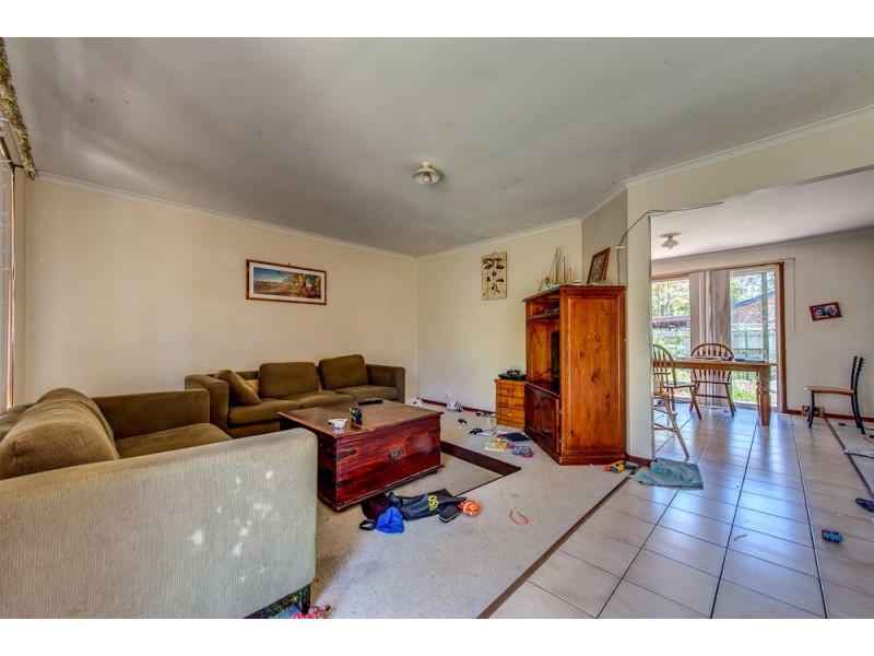 4 Steven Street, Camira QLD 4300