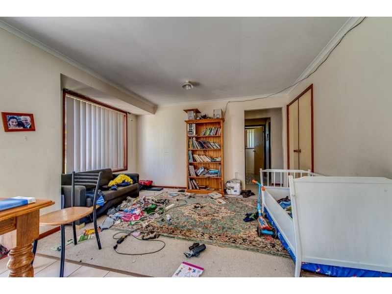 4 Steven Street, Camira QLD 4300