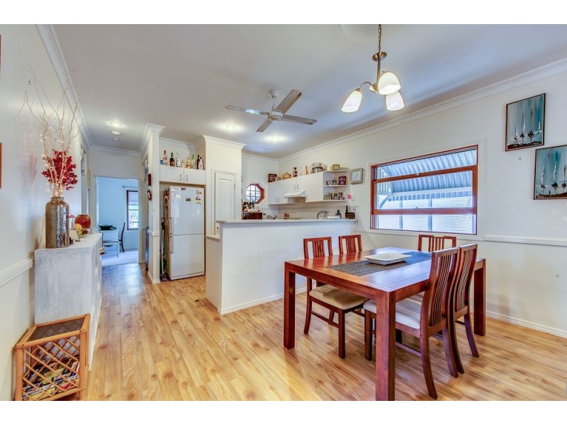 15 Jezabel Drive, Springfield Lakes QLD 4300
