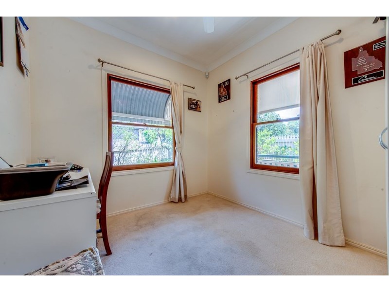 15 Jezabel Drive, Springfield Lakes QLD 4300