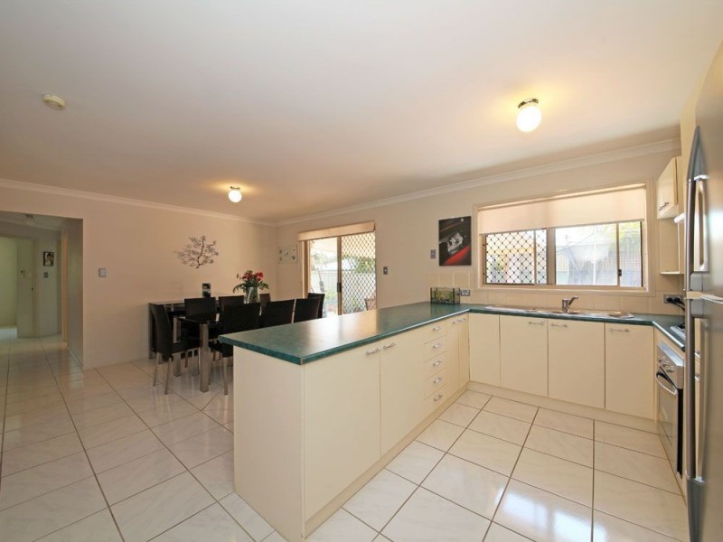 90 Kyeema Crescent, Bald Hills QLD 4036