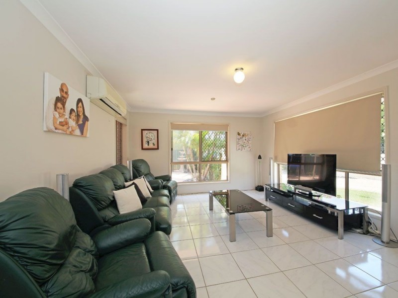 90 Kyeema Crescent, Bald Hills QLD 4036