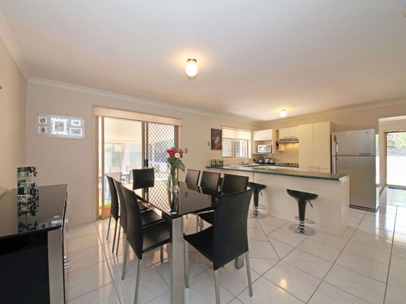 90 Kyeema Crescent, Bald Hills QLD 4036