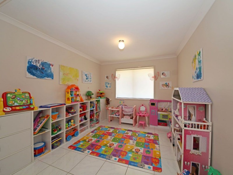 90 Kyeema Crescent, Bald Hills QLD 4036