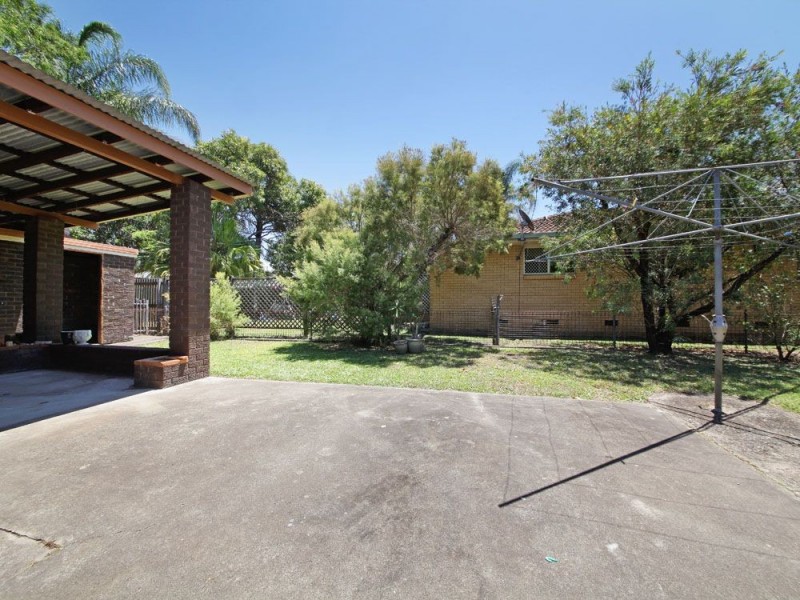 2 Thompson Road, Deception Bay QLD 4508