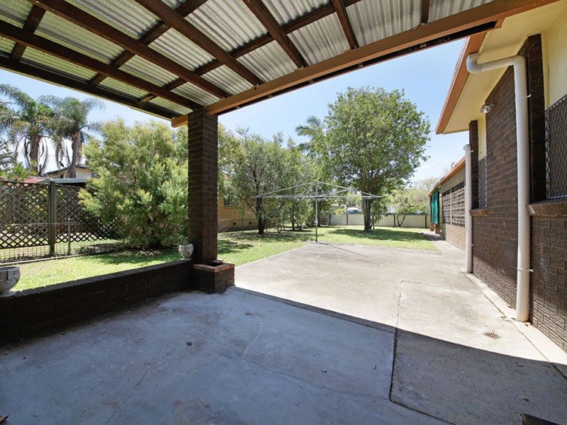 2 Thompson Road, Deception Bay QLD 4508