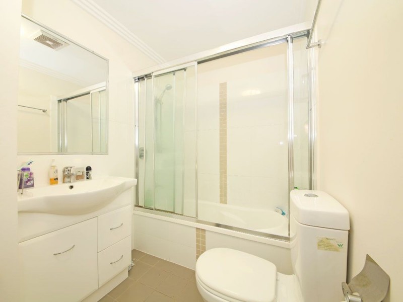 2/45 Birdwood Street, Zillmere QLD 4034