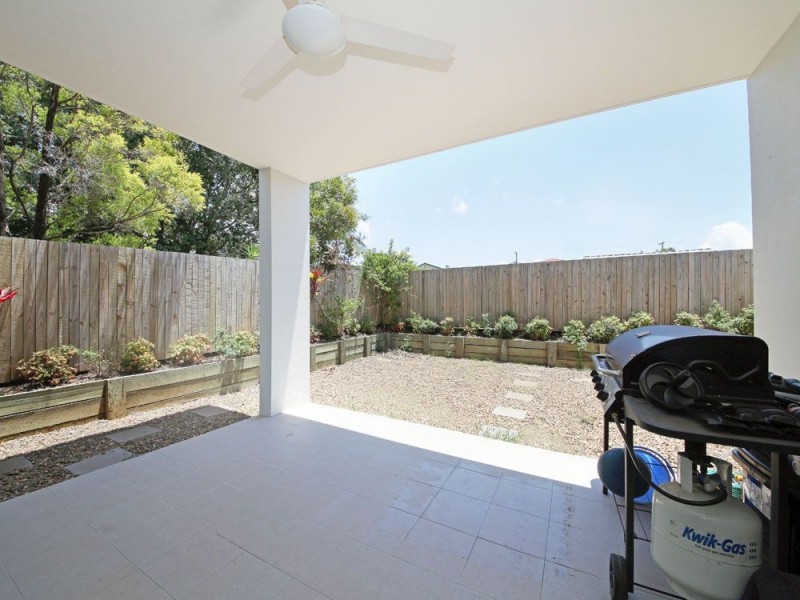 2/45 Birdwood Street, Zillmere QLD 4034