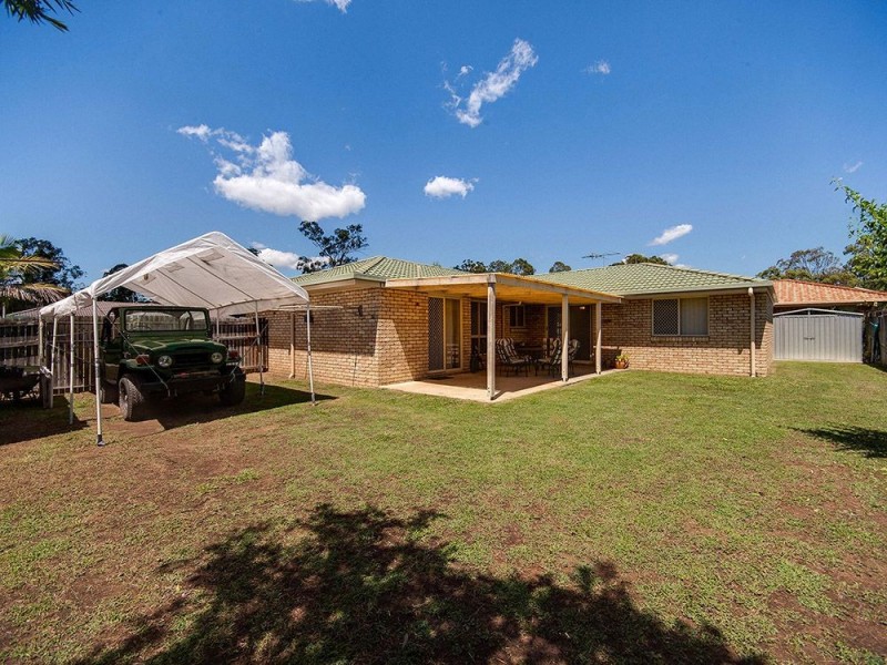 2 Tawny Court, Bray Park QLD 4500