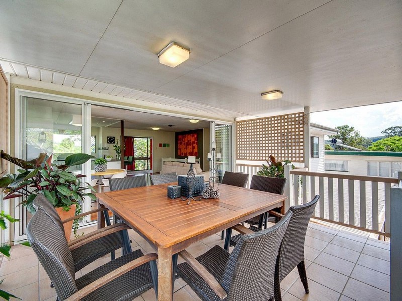 14 Pindari Avenue, Ferny Hills QLD 4055