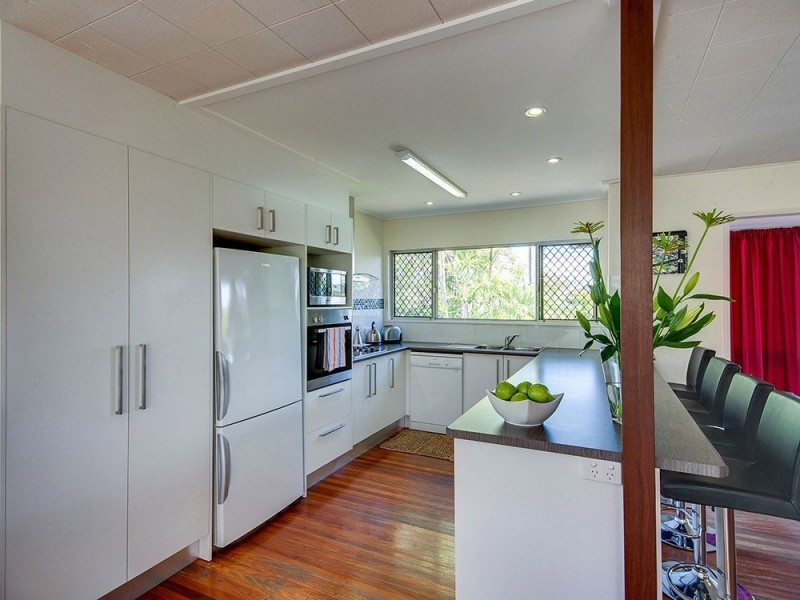 14 Pindari Avenue, Ferny Hills QLD 4055