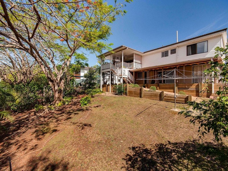 14 Pindari Avenue, Ferny Hills QLD 4055