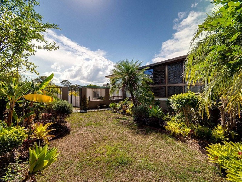 14 Pindari Avenue, Ferny Hills QLD 4055