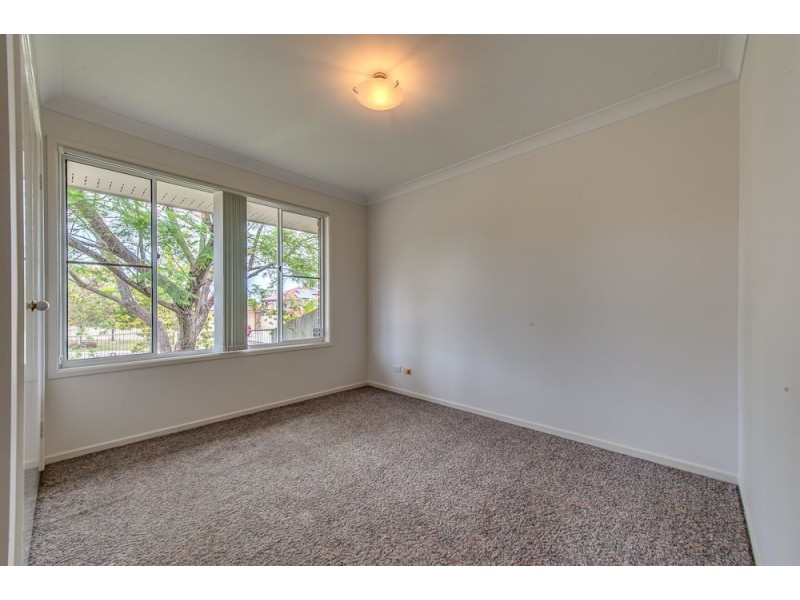 18 Alicia Road, Camira QLD 4300