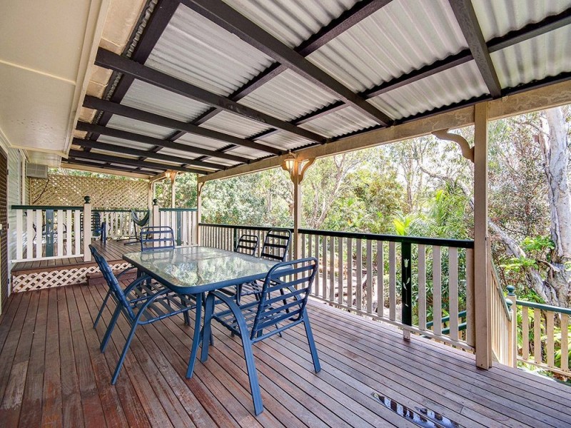 76 Patricks Road, Arana Hills QLD 4054