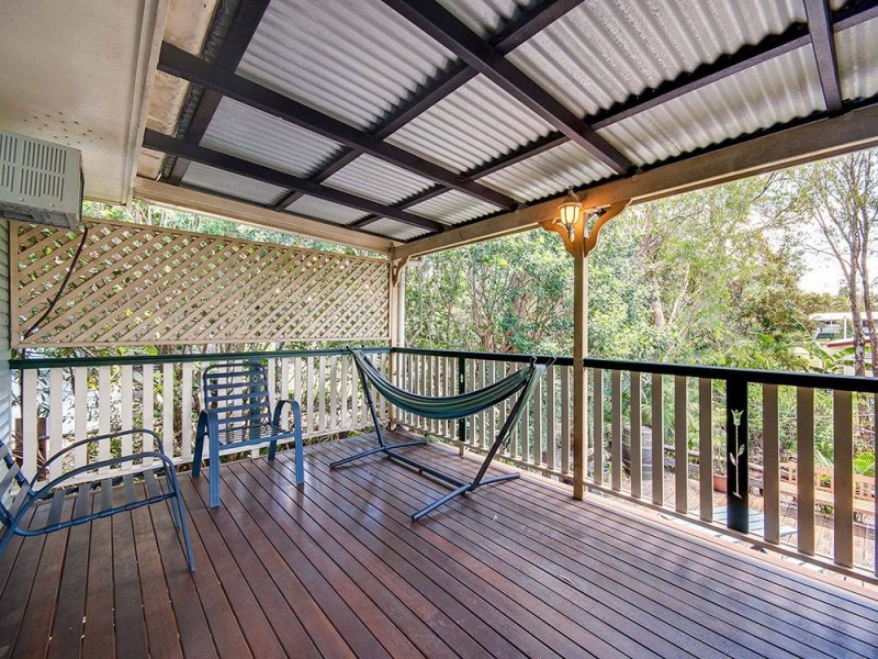 76 Patricks Road, Arana Hills QLD 4054