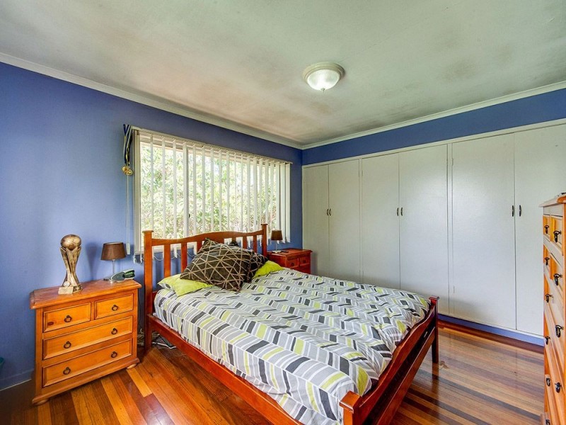 76 Patricks Road, Arana Hills QLD 4054