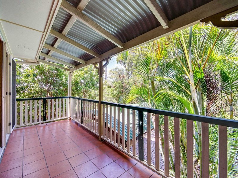 76 Patricks Road, Arana Hills QLD 4054
