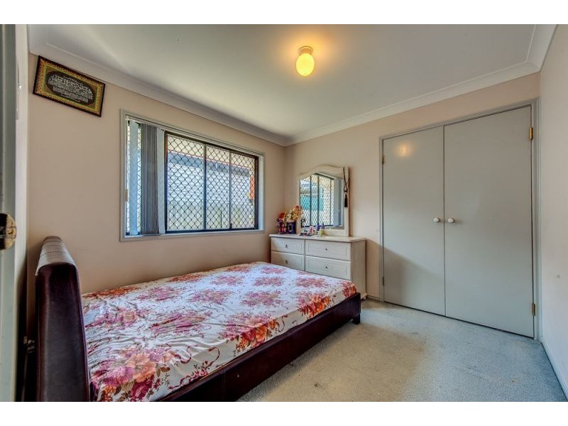 77 Azalea Street, Inala QLD 4077