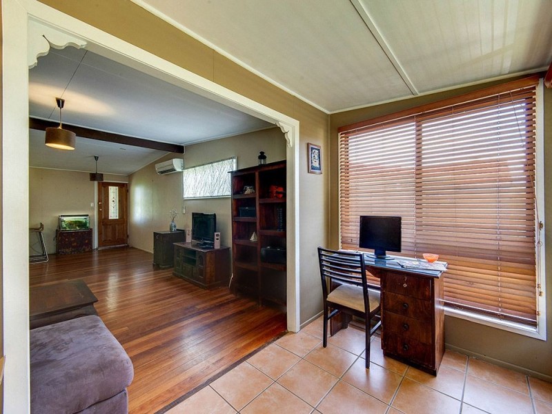 102 Peter St, Strathpine QLD 4500