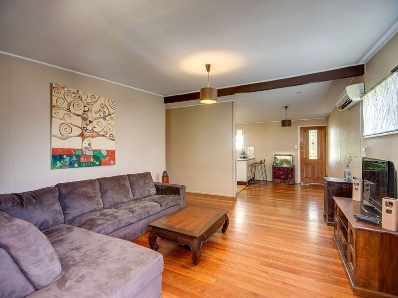 102 Peter St, Strathpine QLD 4500