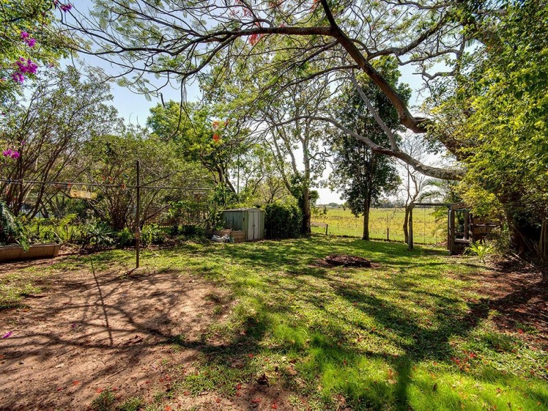 102 Peter St, Strathpine QLD 4500