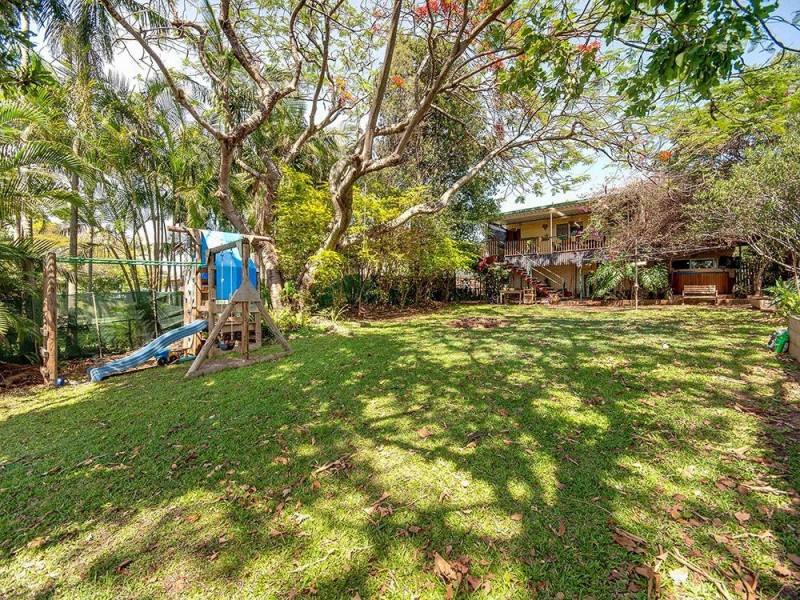 102 Peter St, Strathpine QLD 4500