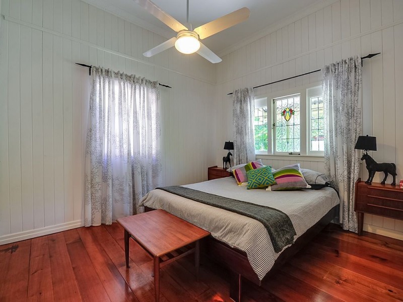 21 Jones Street, Red Hill QLD 4059