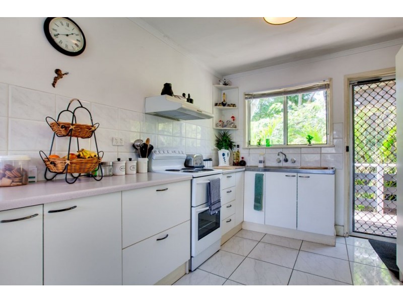 18 Orana Street, Kingston QLD 4114