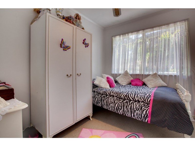 18 Orana Street, Kingston QLD 4114