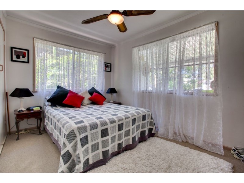 18 Orana Street, Kingston QLD 4114