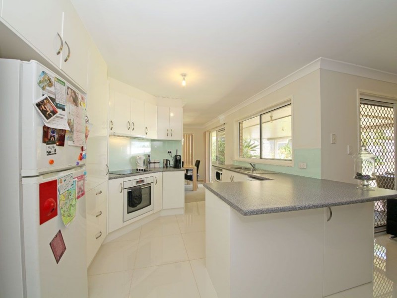 8 Hakea Court, Narangba QLD 4504