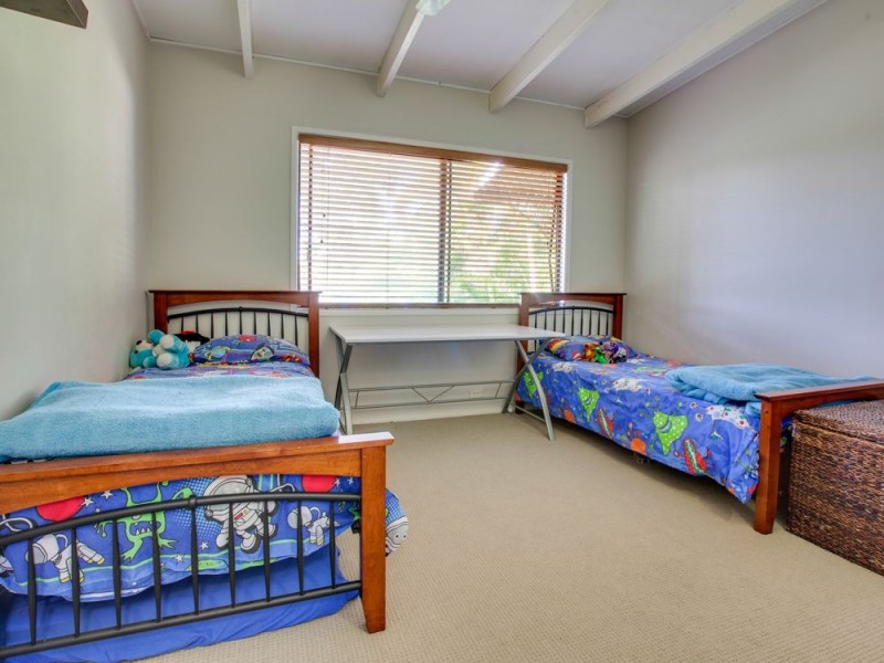 4 Avondale St, Underwood QLD 4119