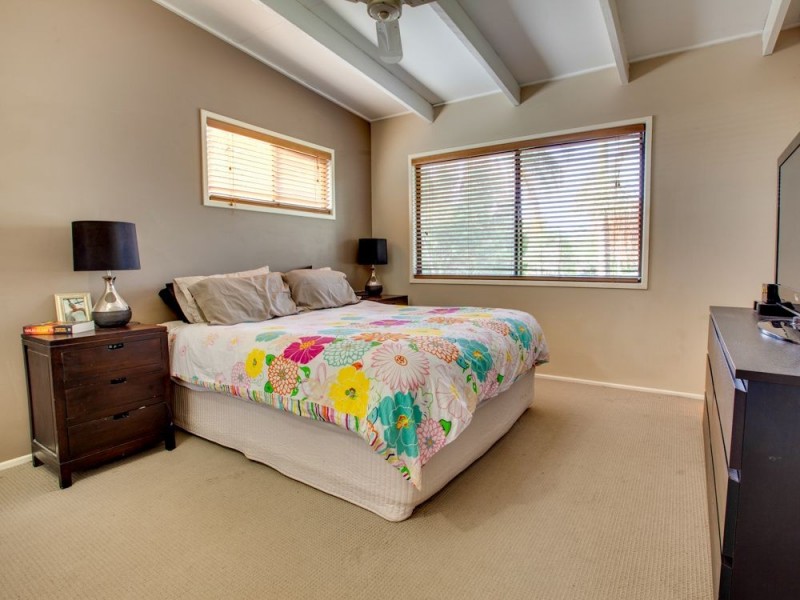 4 Avondale St, Underwood QLD 4119