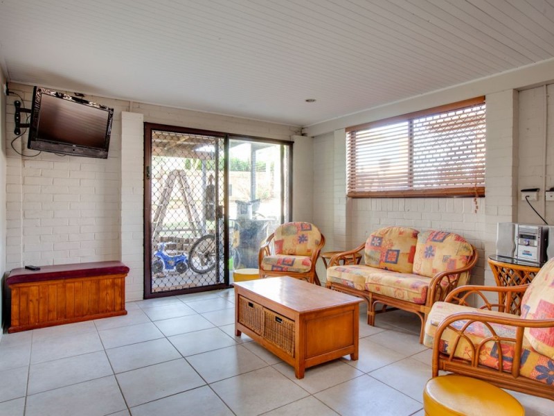 4 Avondale St, Underwood QLD 4119