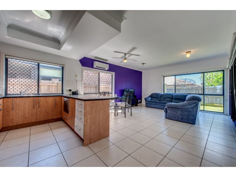 30 Swallowtail Crescent, Springfield Lakes QLD 4300