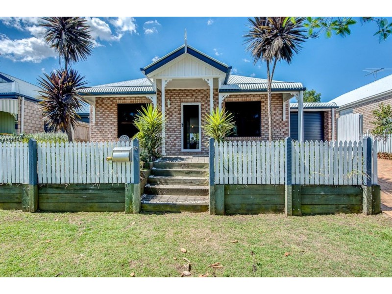 30 Swallowtail Crescent, Springfield Lakes QLD 4300