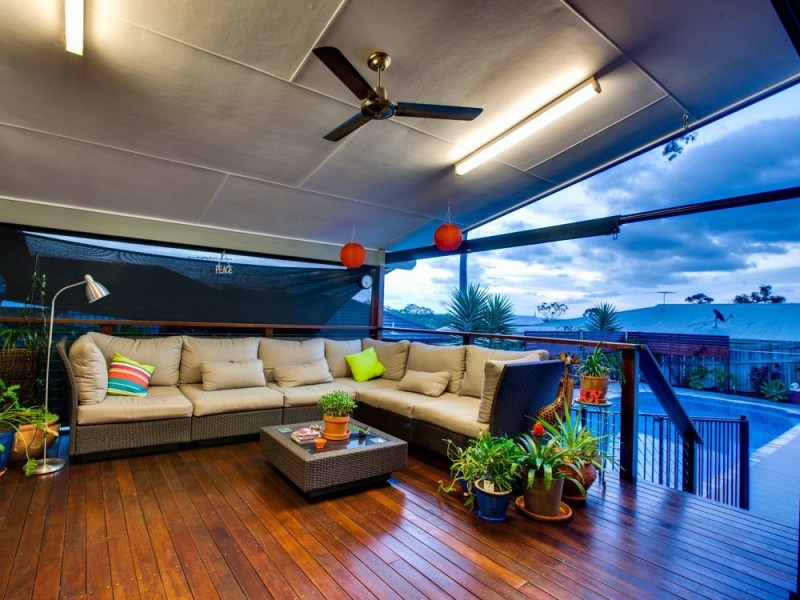 9 Gloucester St, Waterford QLD 4133