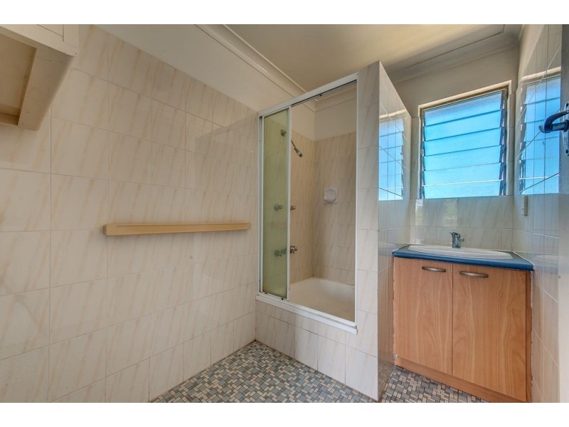 1/39 Parkdale St, Kedron QLD 4031