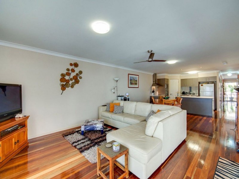 1/47 Braeside Street, Bundamba QLD 4304